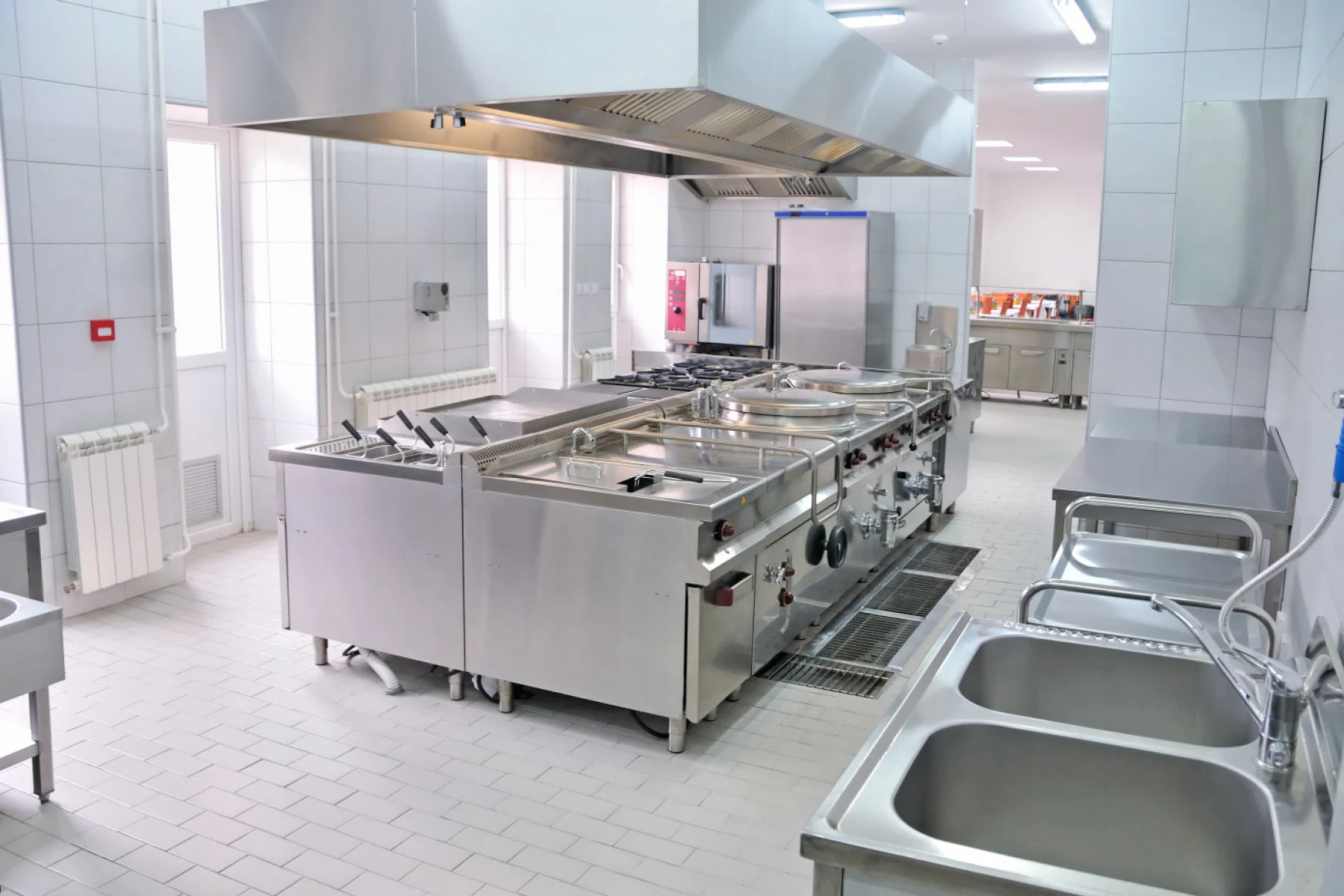 Everything You Need to Know About Commercial Kitchen Design(ͼ3)